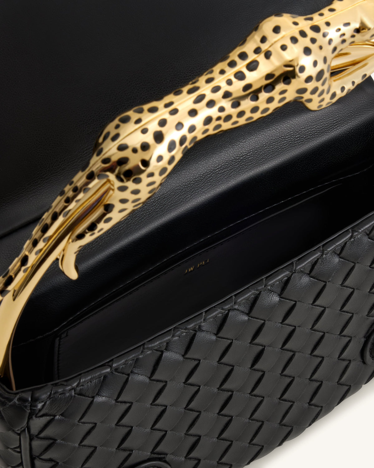 Ione Leopard Shaped Hardware Handle Woven Top Handle Bag - Black | JW PEI