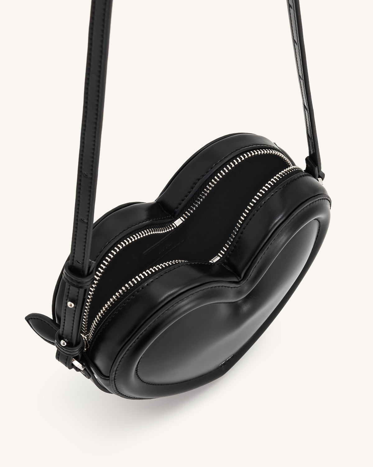Arlene Heart Shaped Bag - Black | JW PEI