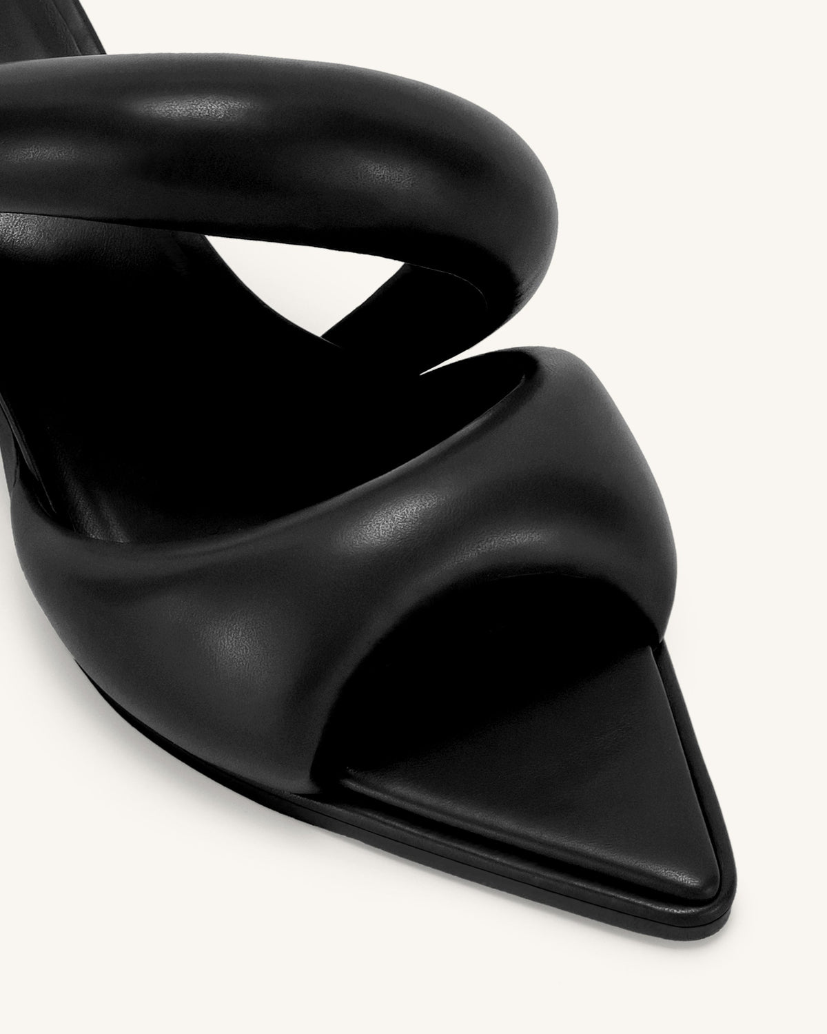 Sara Mule - Black | JW PEI