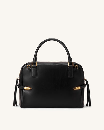 Callie Tusk Detail Shoulder Bag - Black | JW PEI