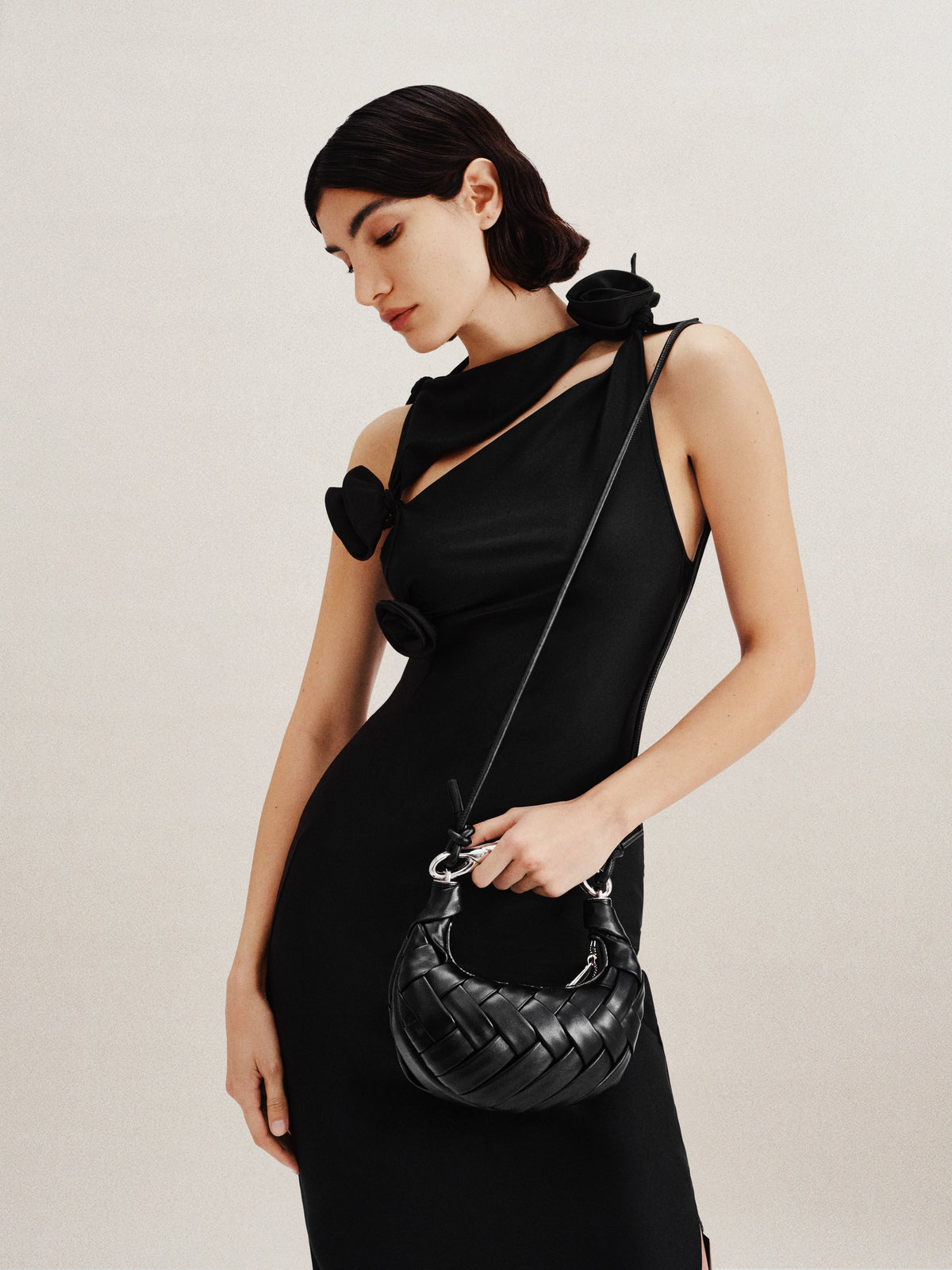 Orla Weave Handbag - Black | JW PEI