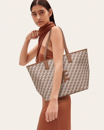 FEI Tote Bag - Brown | JW PEI