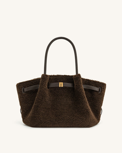 Hana Medium Faux Fur Tote Bag - Mocha Brown | JW PEI