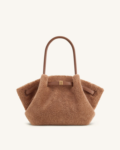 Hana Medium Faux Fur Tote Bag - Coffee Brown | JW PEI