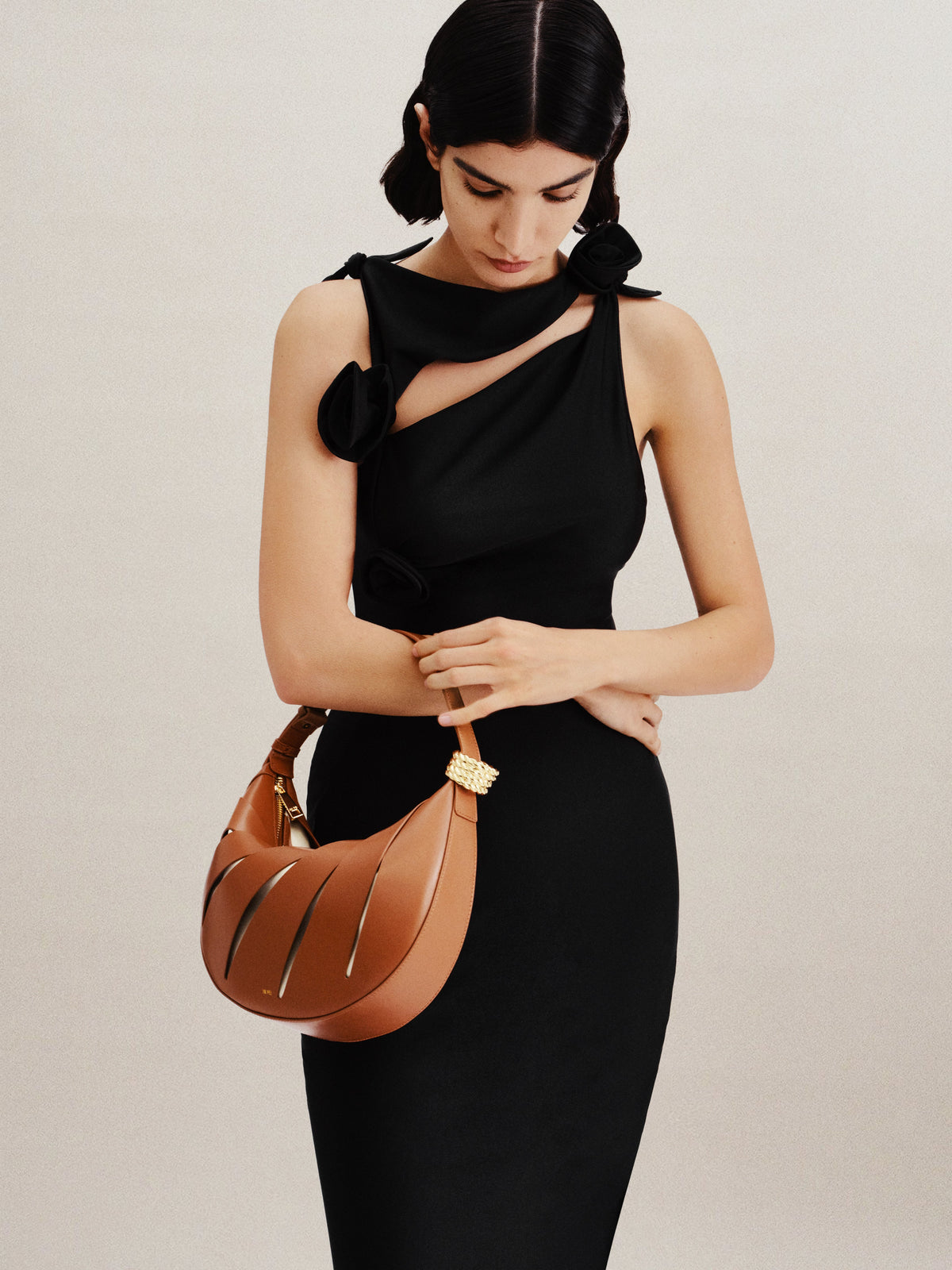 Jana Hollow Out Shoulder Bag - Brown | JW PEI