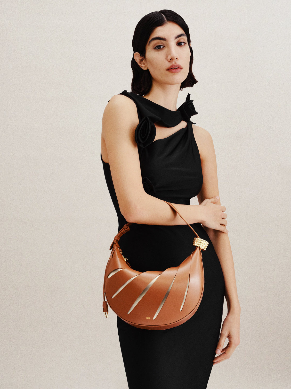 Jana Hollow Out Shoulder Bag - Brown | JW PEI