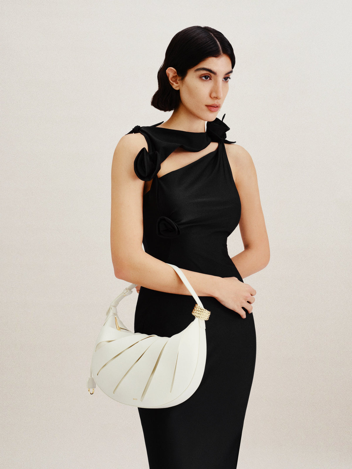 Jana Hollow Out Shoulder Bag - White | JW PEI