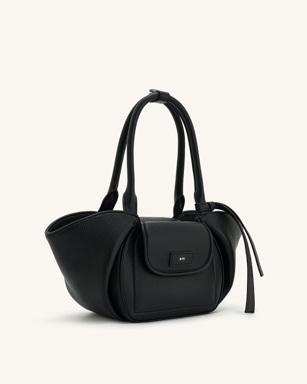 Zoey Pockets Shoulder Bag - Black | JW PEI