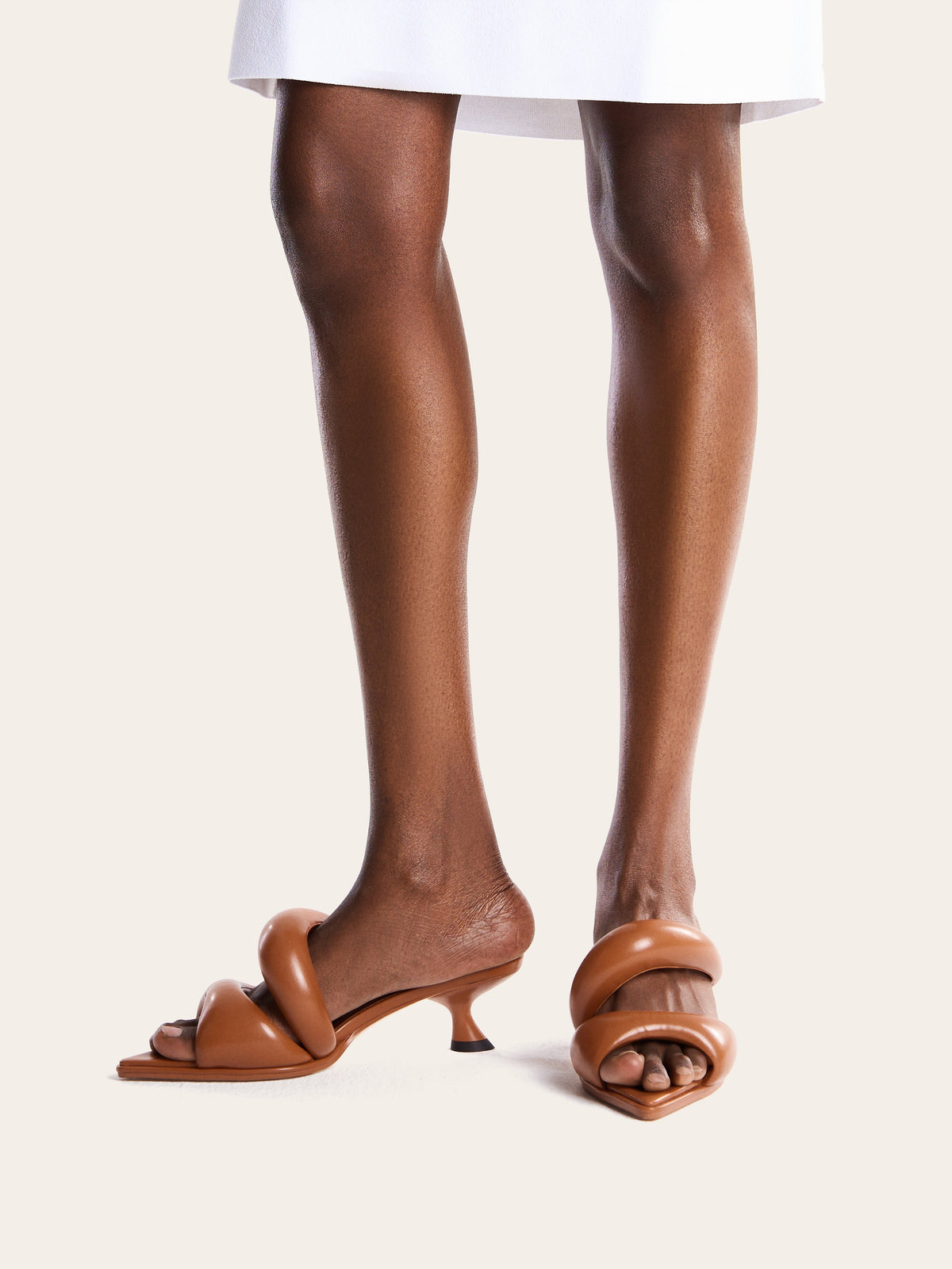 Sara Mule - Caramel Brown | JW PEI