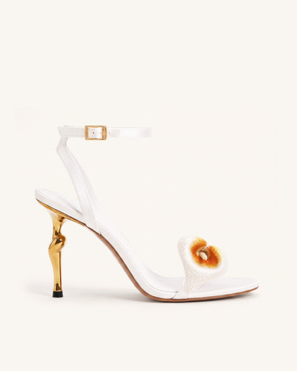 Alivia Calla Lily Gold Metal Heel Sandals - White | JW PEI
