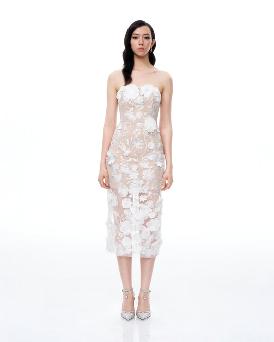 Lysandra 3D Floral Embroidered Maxi Dress - White | JW PEI