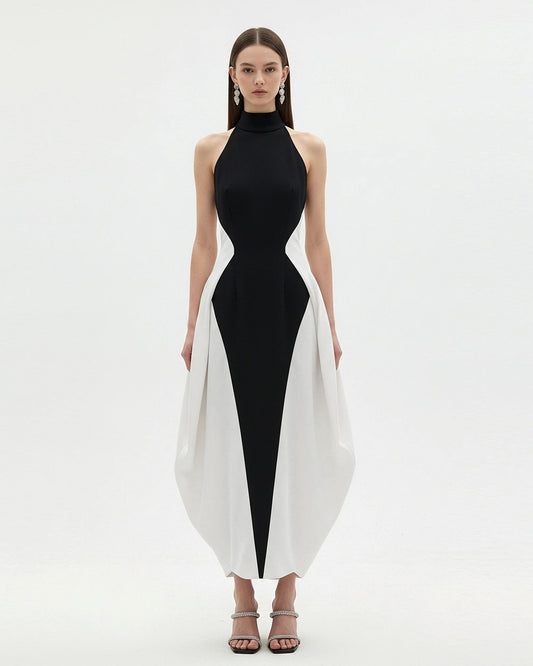 Monochrome Paneled Maxi Dress – Black | JW PEI