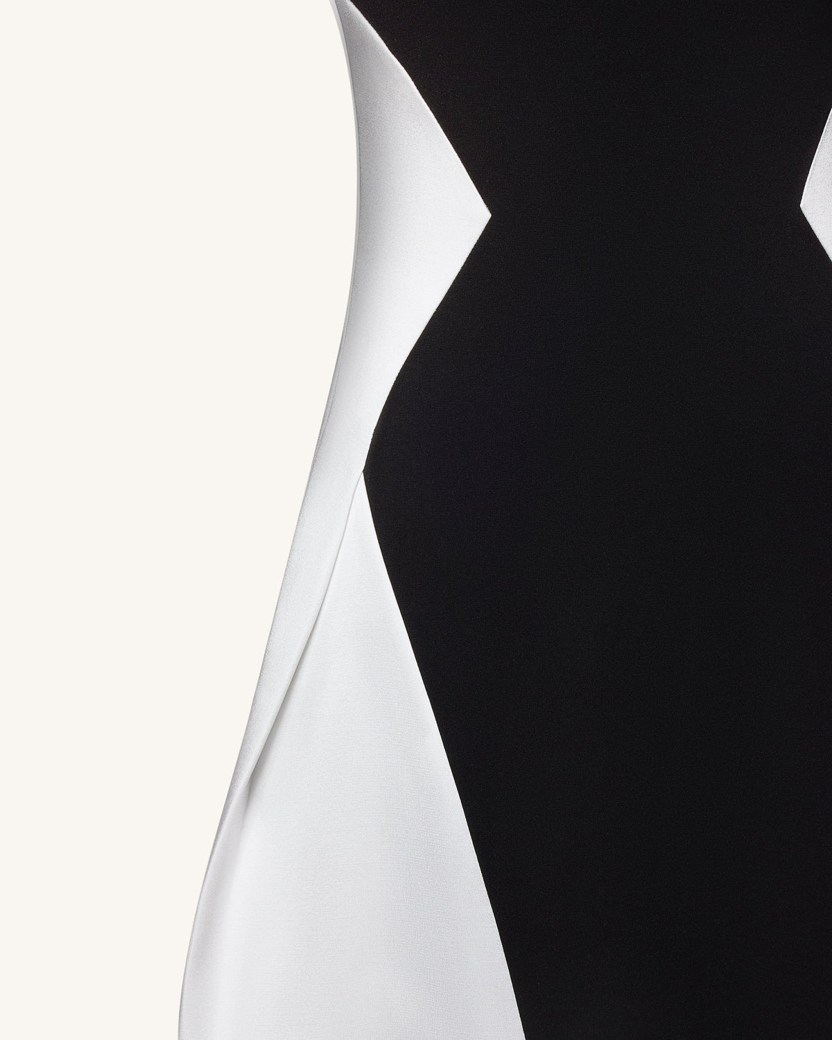 Monochrome Paneled Maxi Dress – Black | JW PEI