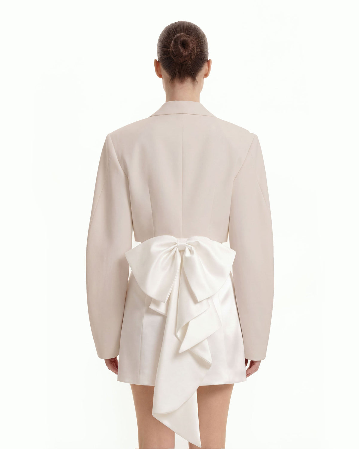 Structured Power-Shoulder Cropped Blazer - Beige | JW PEI
