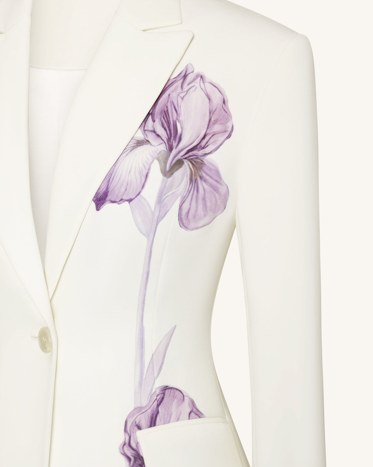 Iris Embroidery Hourglass Blazer - White | JW PEI