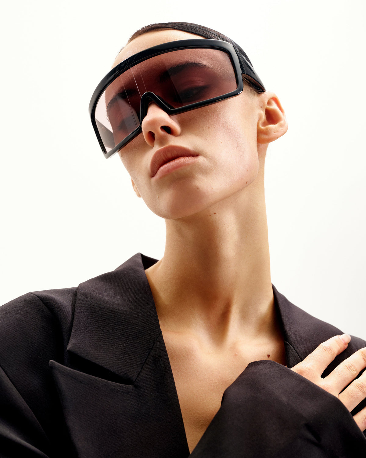Avalynn Square Frame Sunglasses - Black | JW PEI