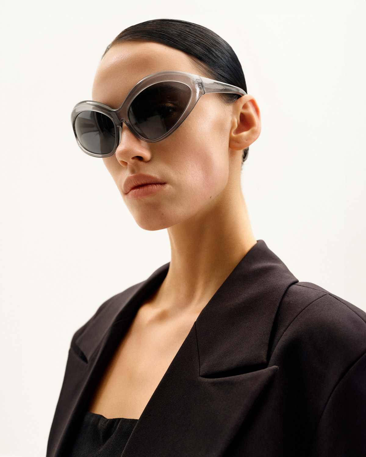 Quorra Cateye Sunglasses - Gray | JW PEI